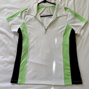 Izod women’s medium golf / workout shirt